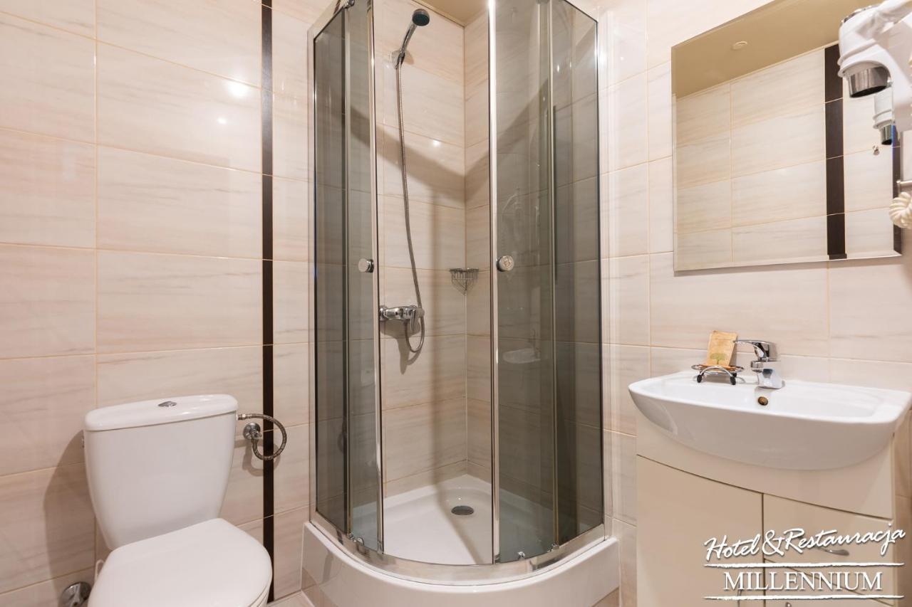 Hotel Millennium Пшасныш Экстерьер фото