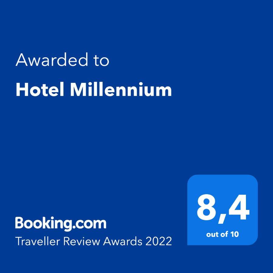 Hotel Millennium Пшасныш Экстерьер фото