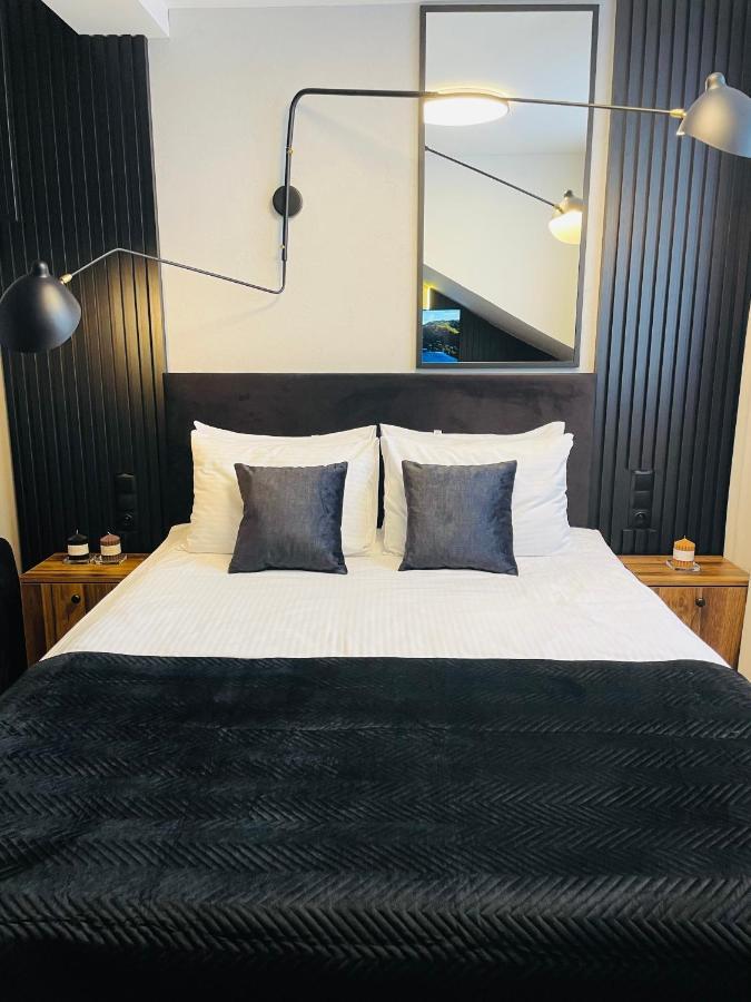 Hotel Millennium Пшасныш Экстерьер фото