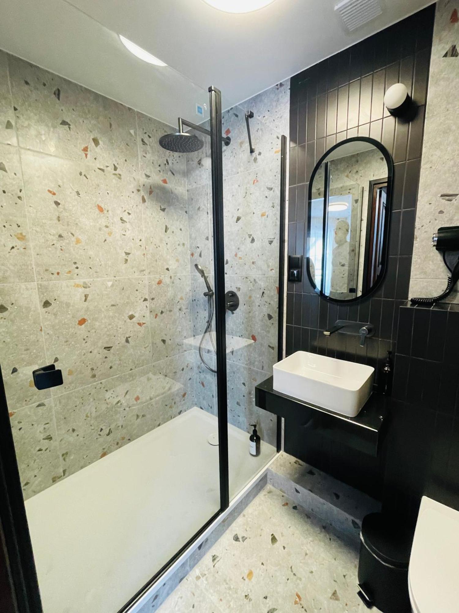 Hotel Millennium Пшасныш Экстерьер фото
